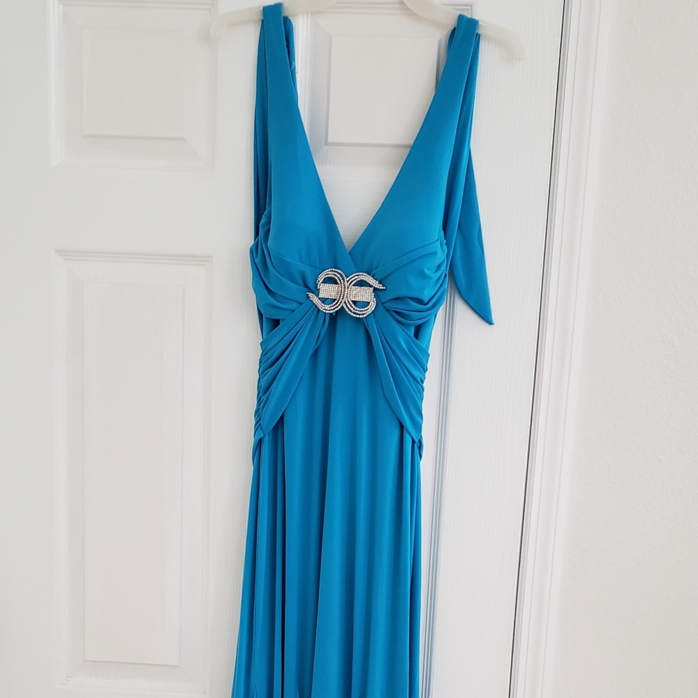 Evening Gown sleeveless